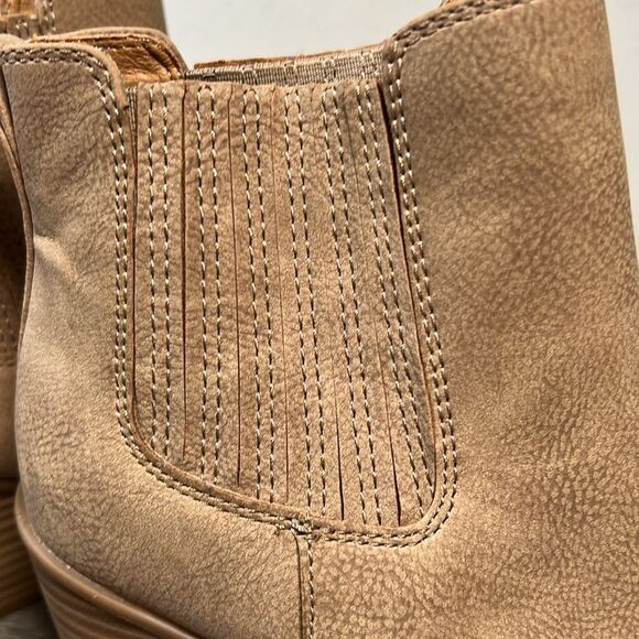 Korks Women's Hadley Chelsea Booties Boots Shoes - Picture 7 of 7